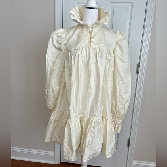 Avavav Dresses & Skirts - ! Avavav Firenze Cream Ruffled Mini Babydoll Dress